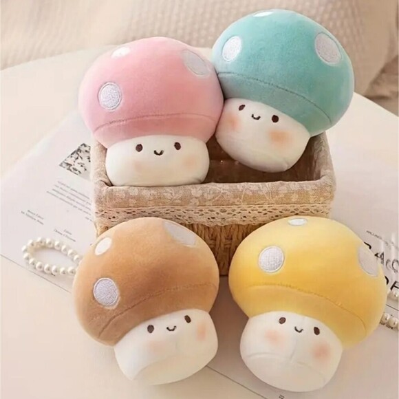 Pink Cap mushroom plush keychain pearl handle gift accessory decor - Picture 5 of 7